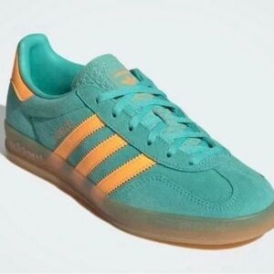 Adidas Turquoise and Orange Casual Shoes